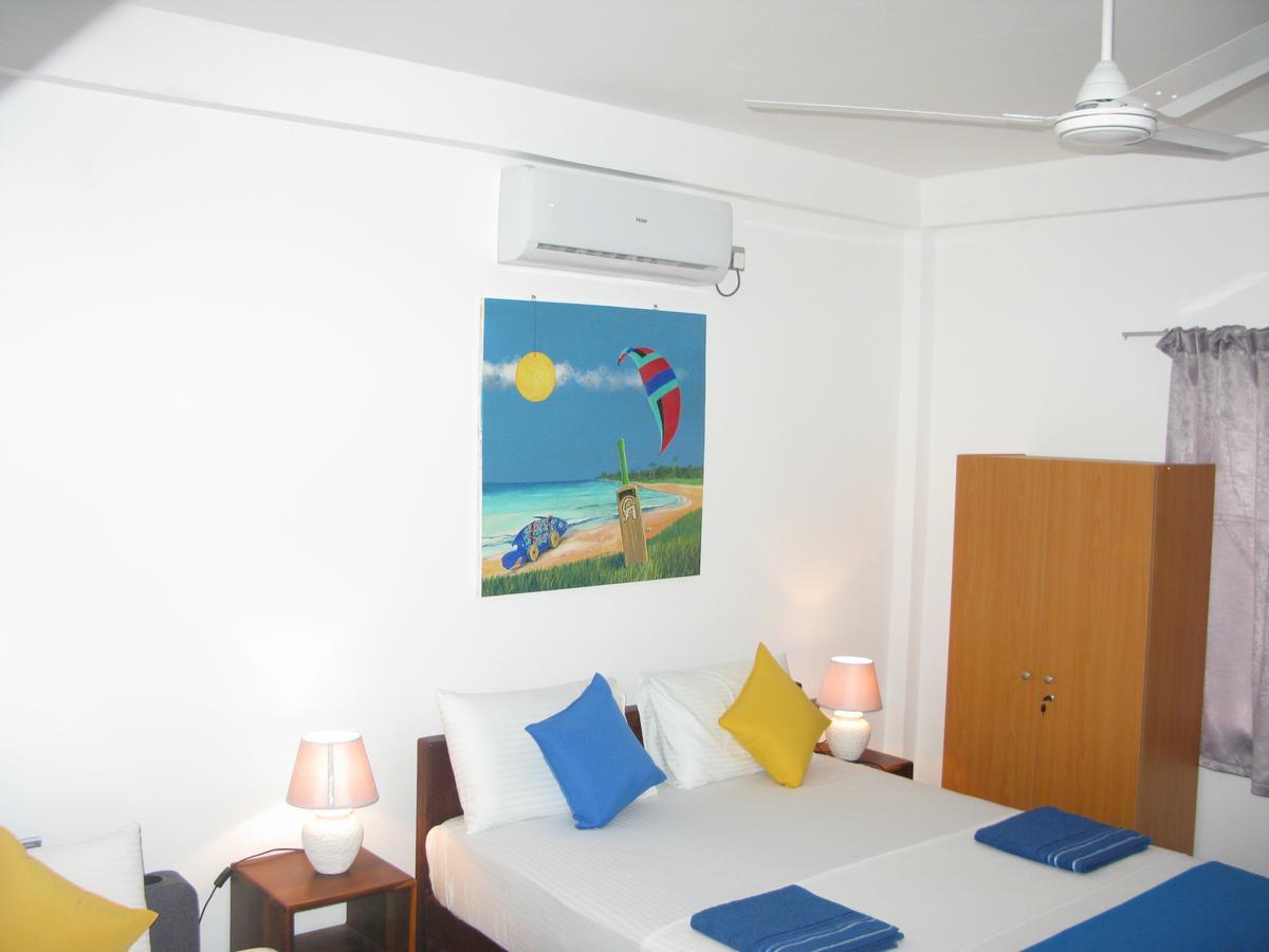 Anuhas Airport Villas Катунаяка Экстерьер фото
