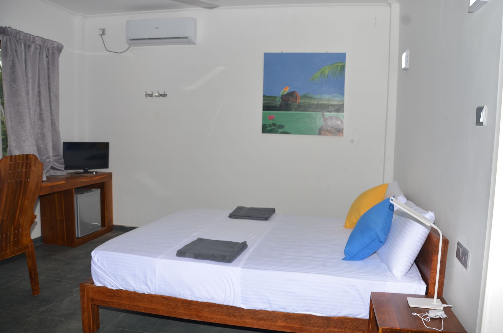 Anuhas Airport Villas Катунаяка Экстерьер фото