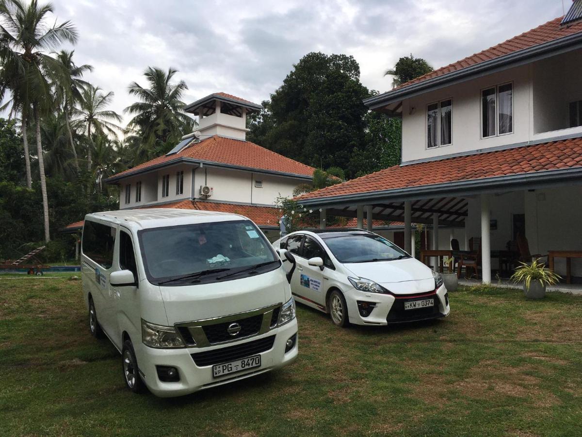 Anuhas Airport Villas Катунаяка Экстерьер фото